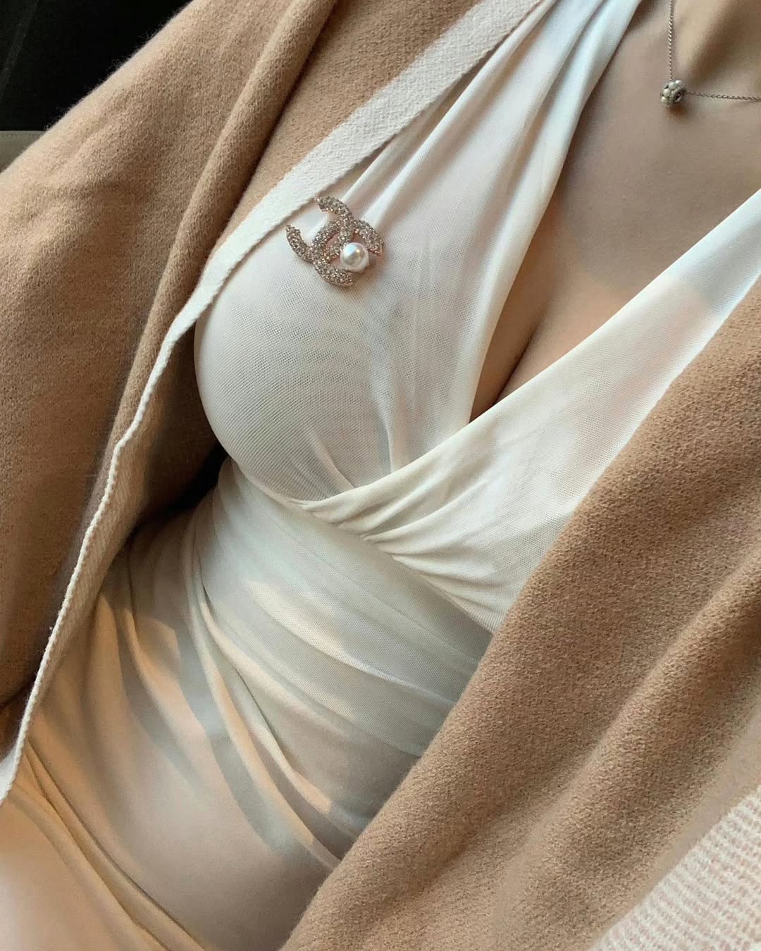 【2026 深度評測】宮廷玉液安全嗎？藥師詳解「女性性冷感」救星：成分、效果與台灣購買指南，拒絕偽藥傷害